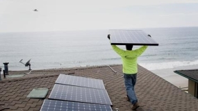 Năng lượng xanh sẽ dần thay thế than đá trong tương lai